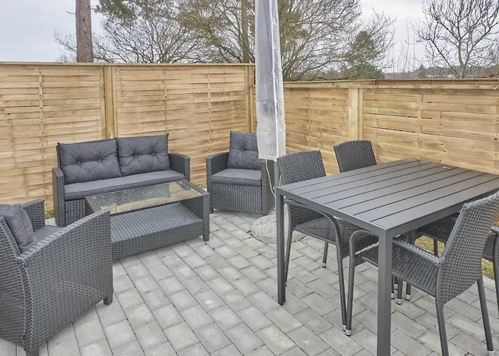 In With 4 Bedrooms, Sauna And Internet Tatil Evi Ebeltoft